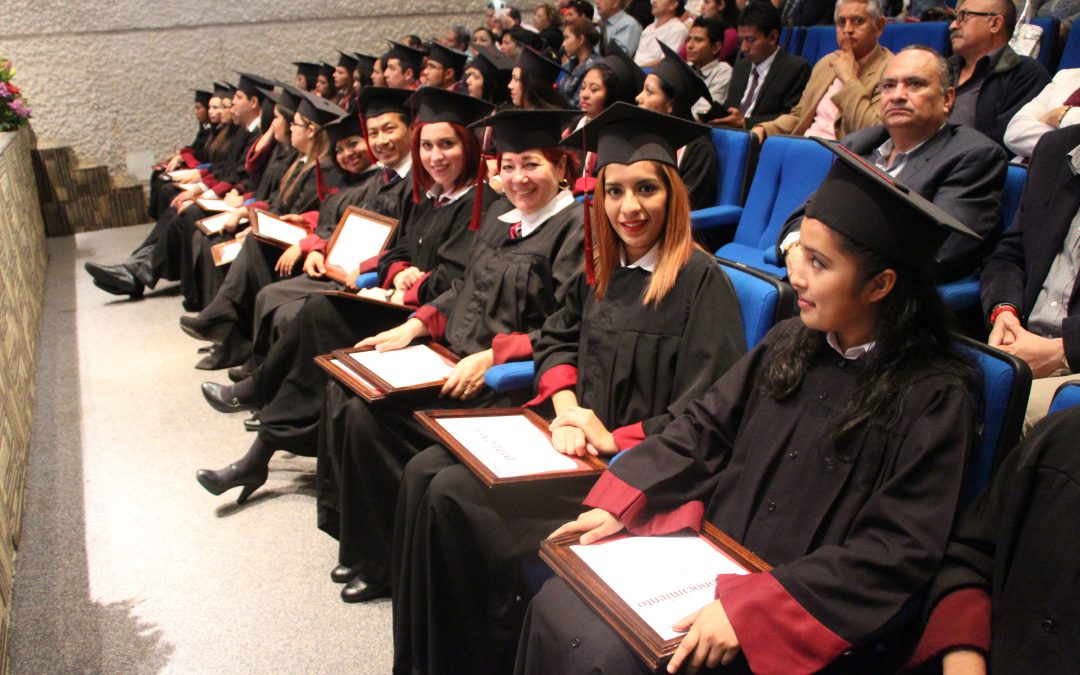 Ceremonia de Graduación en UGM Coatzacoalcos